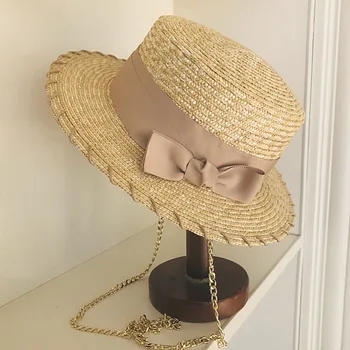 2022 אופנה חדשה זהב שרשרת רחב שוליים, כובע הקש לנשים שטוח כובע מגבעת Bowknot להקת גברת קיץ החוף כובע דרבי כובע המסיבה