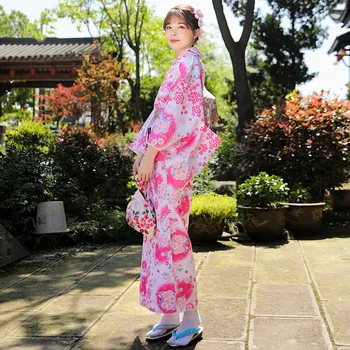 2022 אביב קימונו יפני רחצה של נשים השתפר ורוד סאקורה קימונו החליפה 9PCS ילדה מתוקה Cosplay ללבוש בגדים צילום